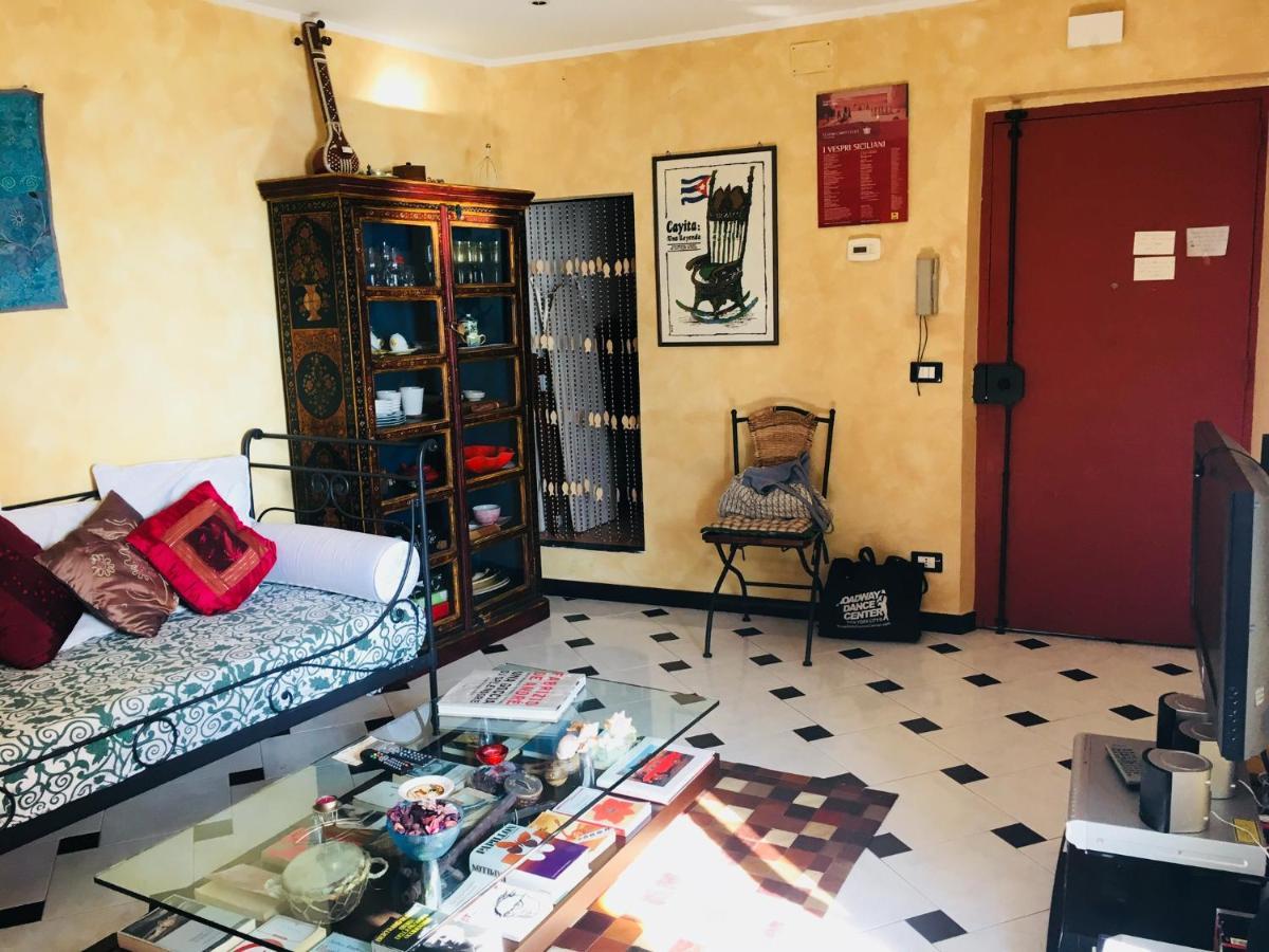 Romantic Sea View Flat In Apartment Genua