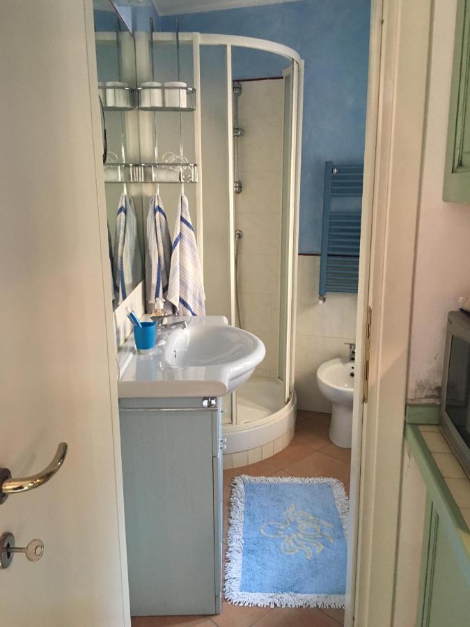 Romantic Sea View Flat In Genua