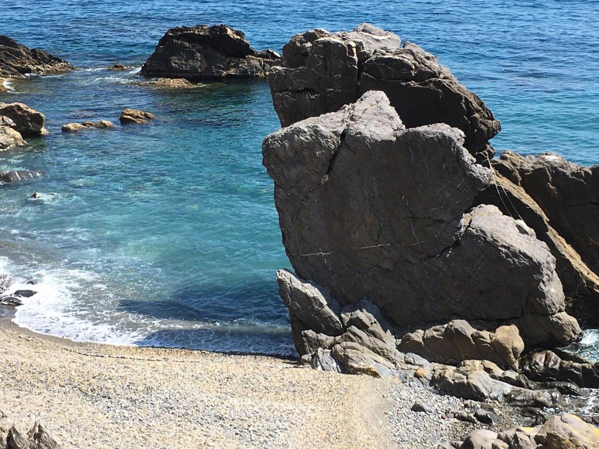 Romantic Sea View Flat In Genua