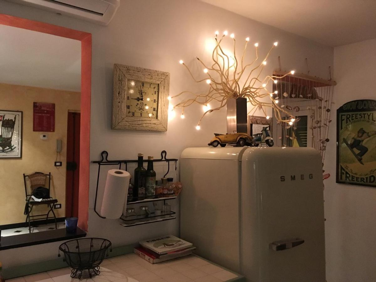 Apartment Romantic Sea View Flat In