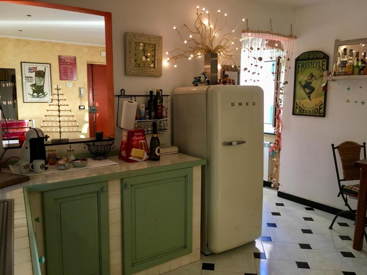 Romantic Sea View Flat In Genoa