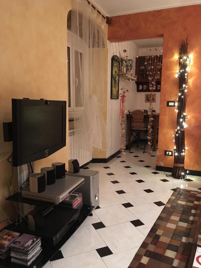 Romantic Sea View Flat In Genoa